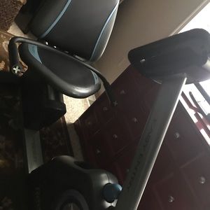 Recline exercise bike